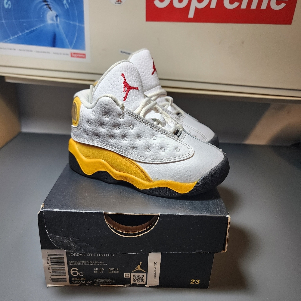 Jordan 13 RetroDel Sol (TD)